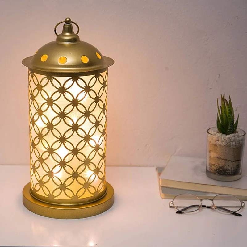 European Minimalist Golden Cutout Led Candle Christmas Portable Lights Creative Metal Crafts Candlesticks Lamp Home Decor | Дом и сад