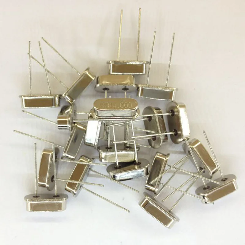 

20pcs/LOT 14.000MHZ 14.000M 14.000 14MHZ HC-49S Quartz crystal resonator crystal 2018+