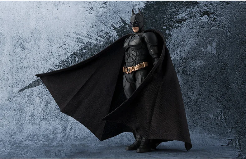 

SHF Justice League The Dark Knight Batman Super Hero PVC Action Figure Collectible Model Kids Toys Doll 15cm