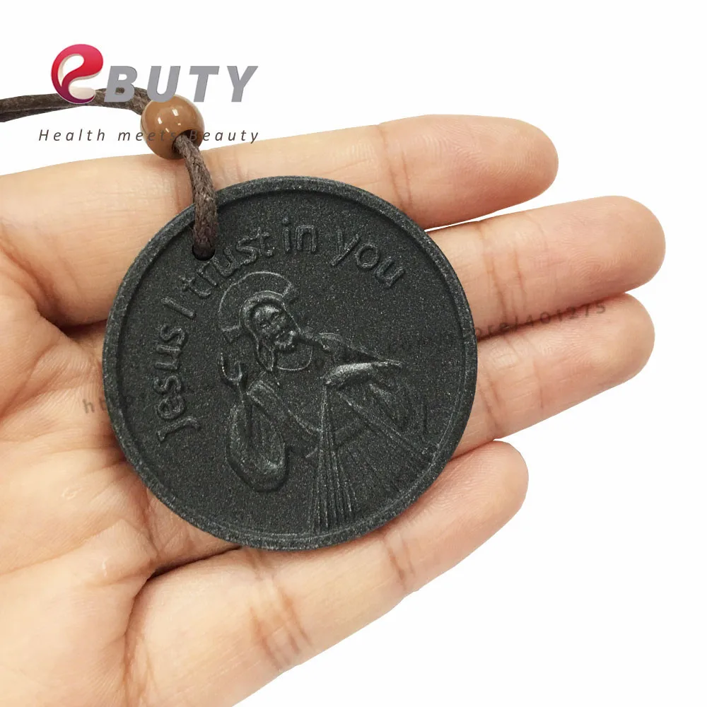 Jesus Pendant 06