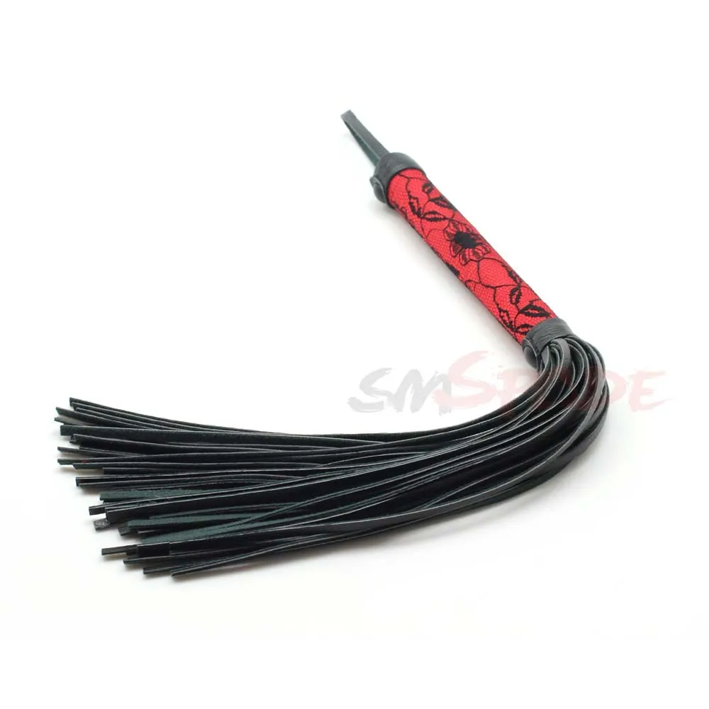 Red-lace-whip-flogger-whip-sex-spanking-whip-knout-for-couples-PU-leather-tails-whip-erotic (2)
