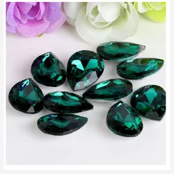 Vibrant 3D Crystal Glass Nail Art Rhinestones for Dazzling DIY Manicures (Peacock Green)