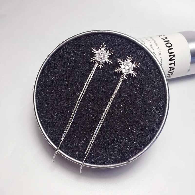 snowflower earrings