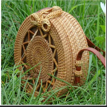 

Fashion Woemn Summer Round Bag Beach Rattan Shoulder Bags Womens Ladies Wicker Weave Handbag Crossbody Rattan Shoulder Bags