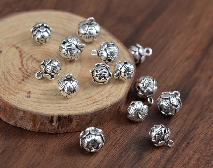 charm0011c