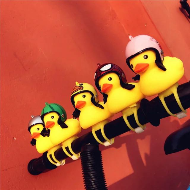 

Small Bicycle Light With Helmet Funy Yellow Duck Bicycle Light Head Light MTB Bike Light Handlebar Cartoon Duck Bike Accessories