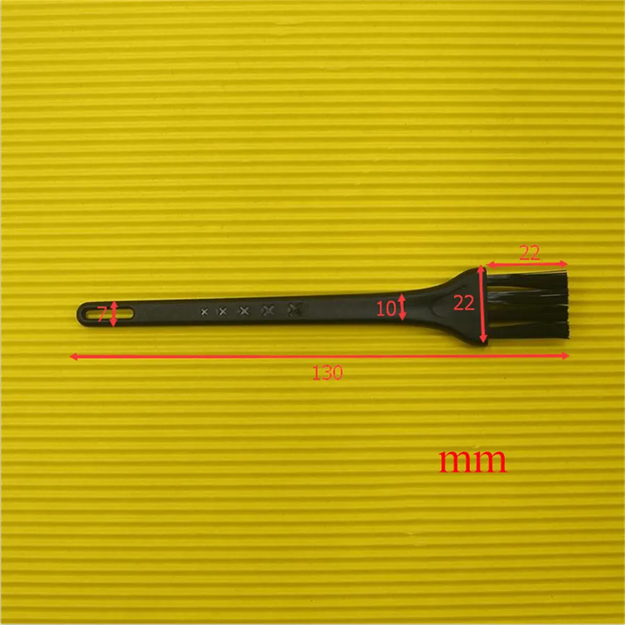 Platic Brushes