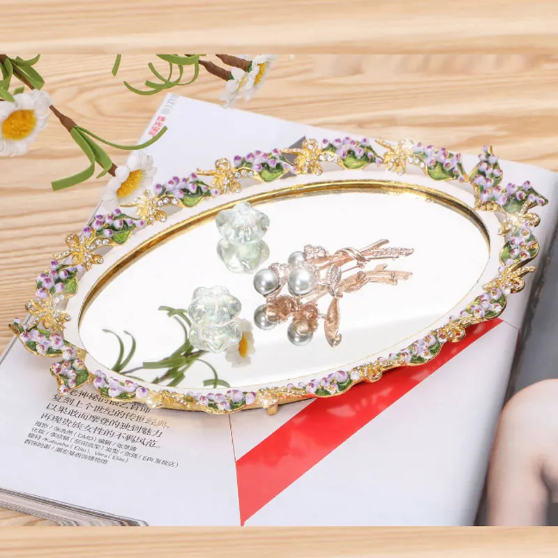 

Jewelry Ring Storage Tray European Metal Tray Holder Chain Bracelets Earrings Storage Dish For Desktop Decoration Organizer