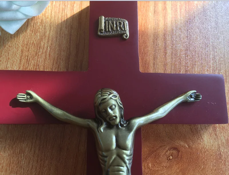 

European Crucifix Solid Wood Alloy Cross Ornaments Decorations Jesus 26*12.8*1cm Cross Crafts Lamb of God Figure Jesus Religion