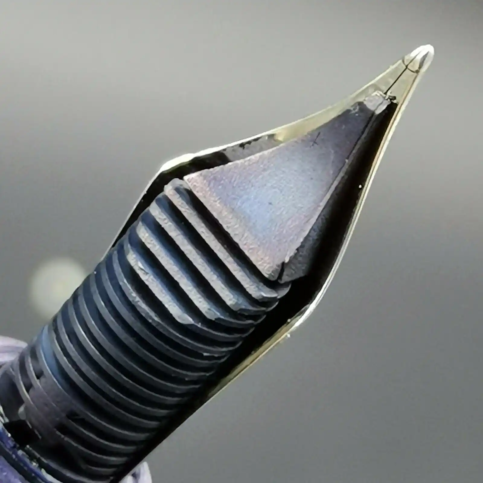 Yiran Stylo Plume Fine Plume Moonman F9 Stylo en M/étal Smooth Snake Spider Pattern Design Student Ink Absorbing Gifts