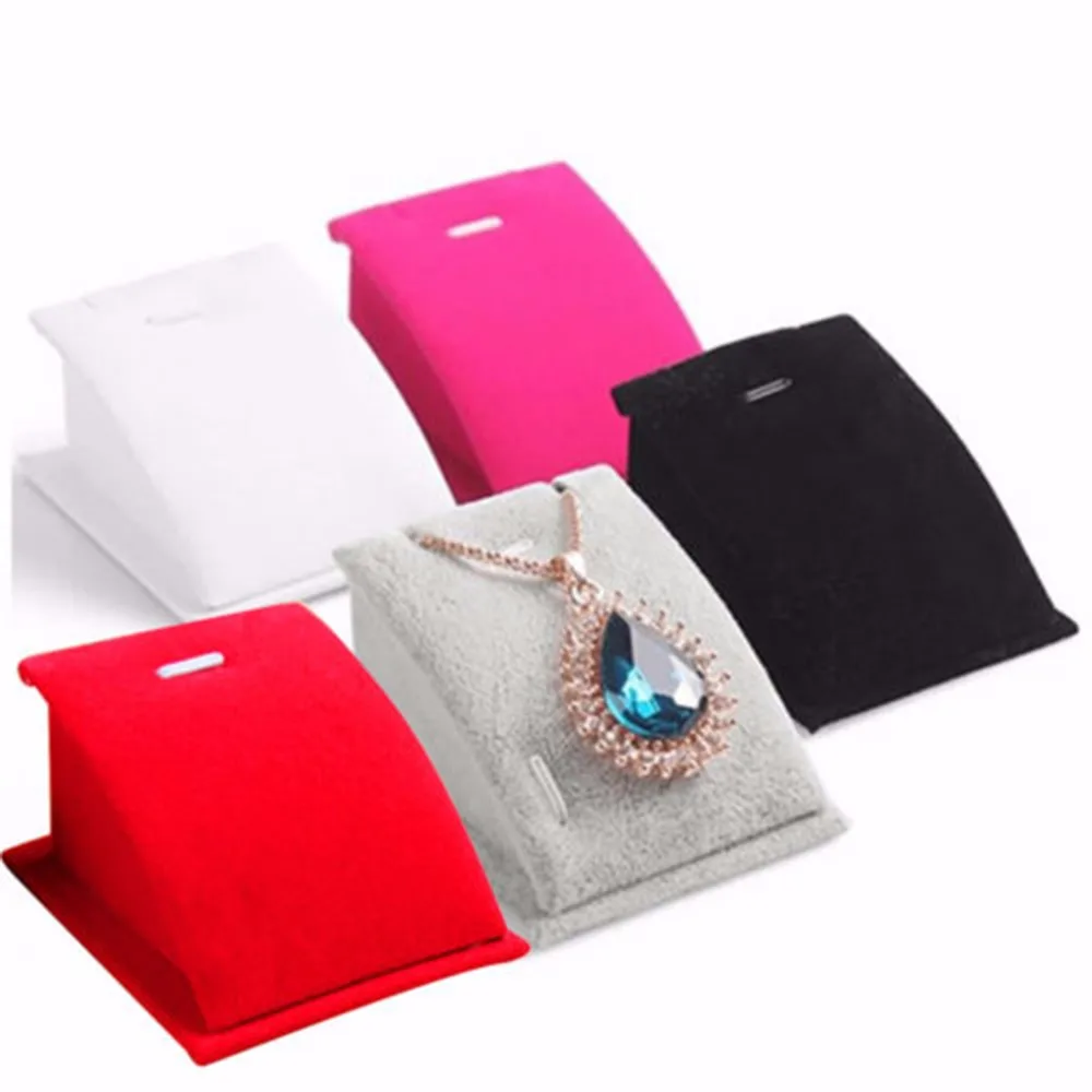 5 Colors Velvet Pendant Necklace Chain Jewelry Bust Display Holder