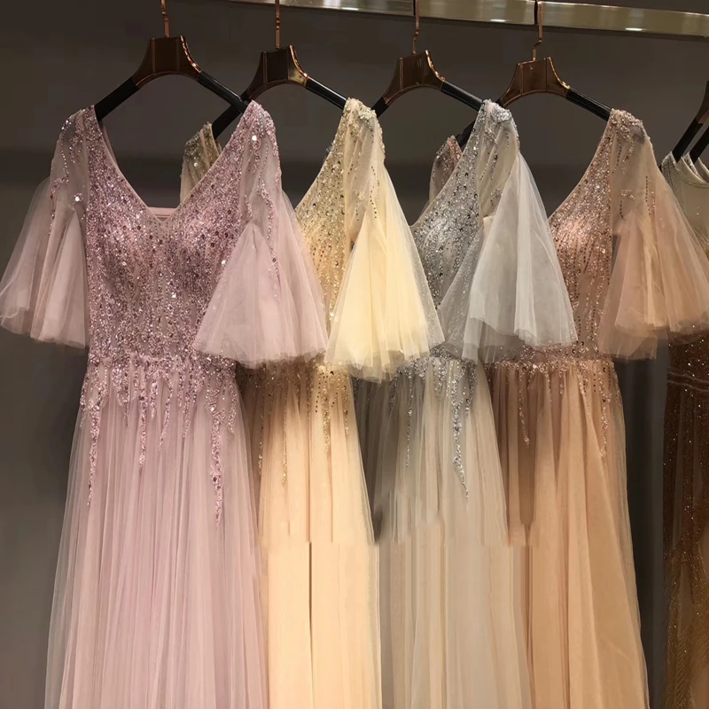 

New Designer Grey V-Neck Sexy Evening Dresses 2019 Beach Beading Sequined Tulle Sharking Evening Gowns Real Photo robe de soiree