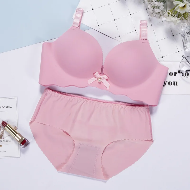 

2019 Lady Push Up Brassiere Solid Color Bow Bra Bet Underwear 3/4 Cup Seamless Bra and Panty Set Comfortable Lingerie Bralette