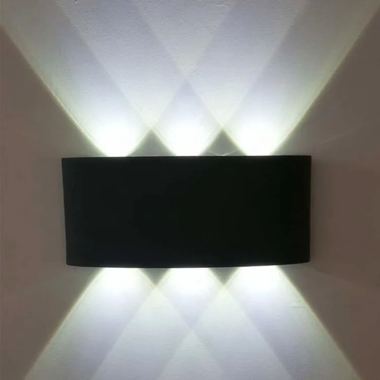 8792660900_2056850495