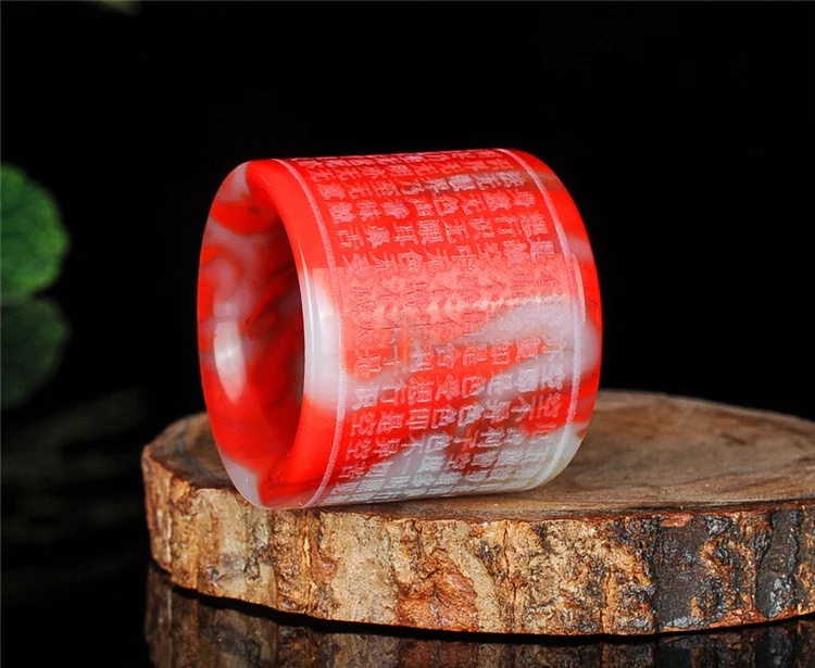 

A genuine natural yu Xiuyan BanZhi Ring Mens Northeast wholesale/