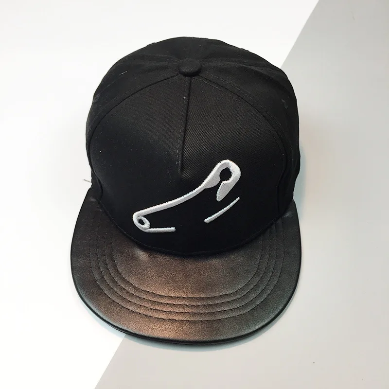 4182948235_2124350718