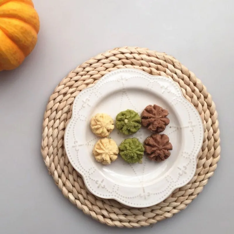 WCIC Natual Straw Water Hyacinth Weave Placemat Kids For Dining Table Round Oval Woven Tablemat Kitchen Dinner Handmade Mat WCIC Natual Straw Water Hyacinth Weave Placemat Kids For Dining Table Round Oval Woven Tablemat Kitchen Dinner Handmade Mat