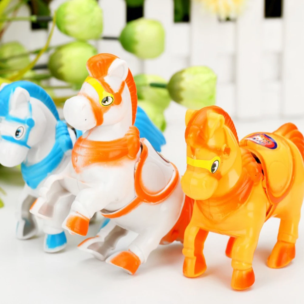 Kawaii Cute Animal Running Moving Horse Retro Classic Clockwork Toy Gift for Kids Children Baby Action Vintage Toy Figures