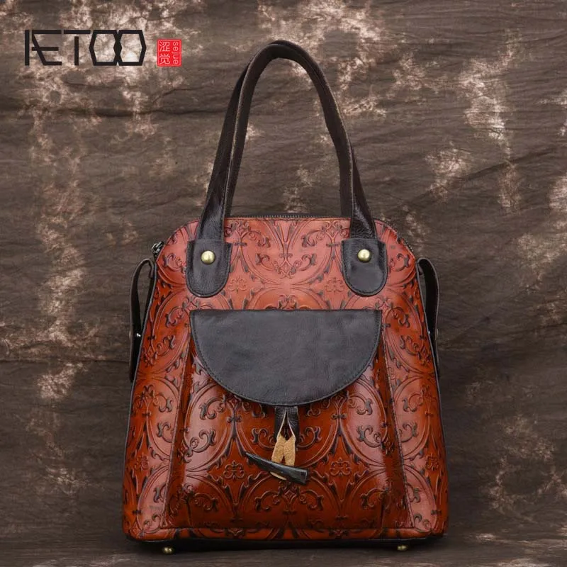 AETOO Korean version of the new retro hand-rub leather embossed shoulder flower retro leather handbags women AETOO Korean version of the new retro hand-rub leather embossed shoulder flower retro leather handbags women