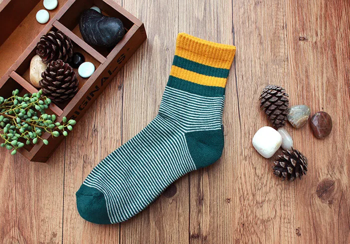 2309348255_934137848