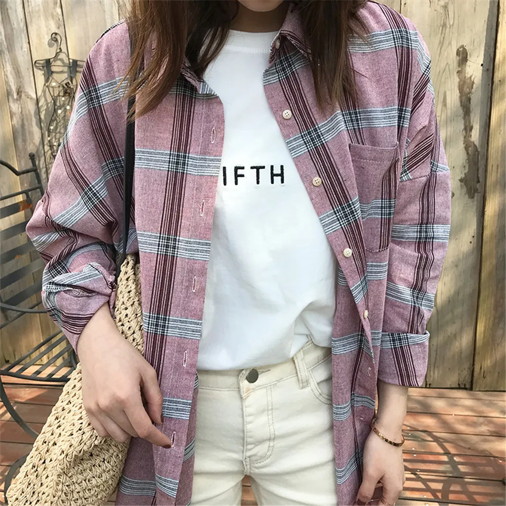 Big Loose women plaid blouses shirts 2018 Women Office Air Conditioner Blouse Shirt Female Outerwear Casual Pocket Shirts (33)