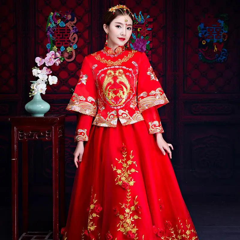 Handmade Embroidery Women Oriental Style Qipao Royal Bride Red Wedding Dress Chinese Marriage Cheongsam Suit Toast Clothes - Цвет: Phoenix 3