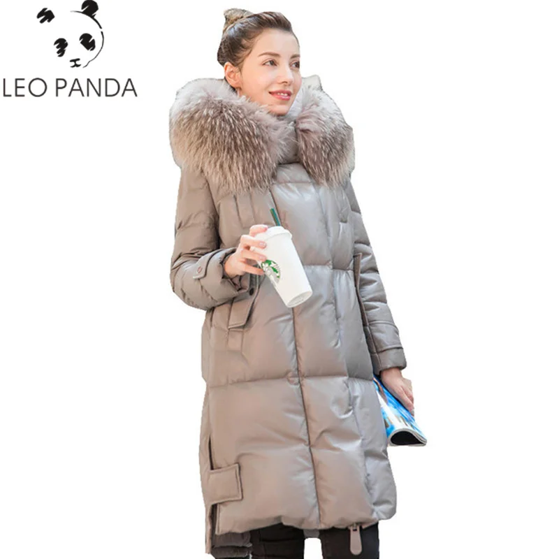 

2019 Women Winter Plus Size Leather Down Jacket Raccoon Dog Fur Hooded Coat Loose Genuine Leather Sheepskin Jacket Warm Overcoat