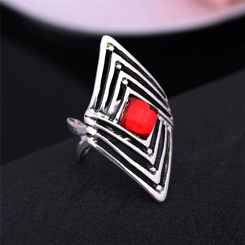 

Girl Vintage Big Rhombus Crystal Ring Retro Red Geometric Element Jewelry Women Gold Silver Opening Adjustable Ring