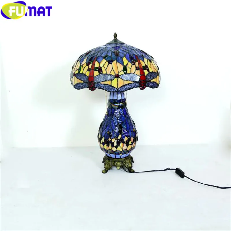 186Tiffany Stained Glass bedside table lam