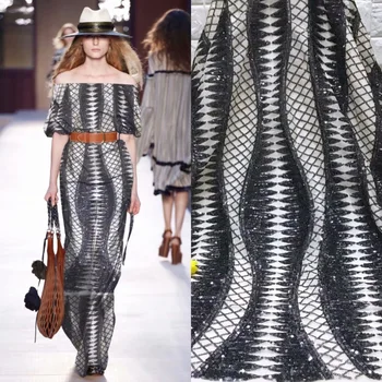 

High Quality 2019 Tulle Sequins French Nigerian Lace Fabrics Gold Line Embroidered African Black Green Red Blue Lace Fabric