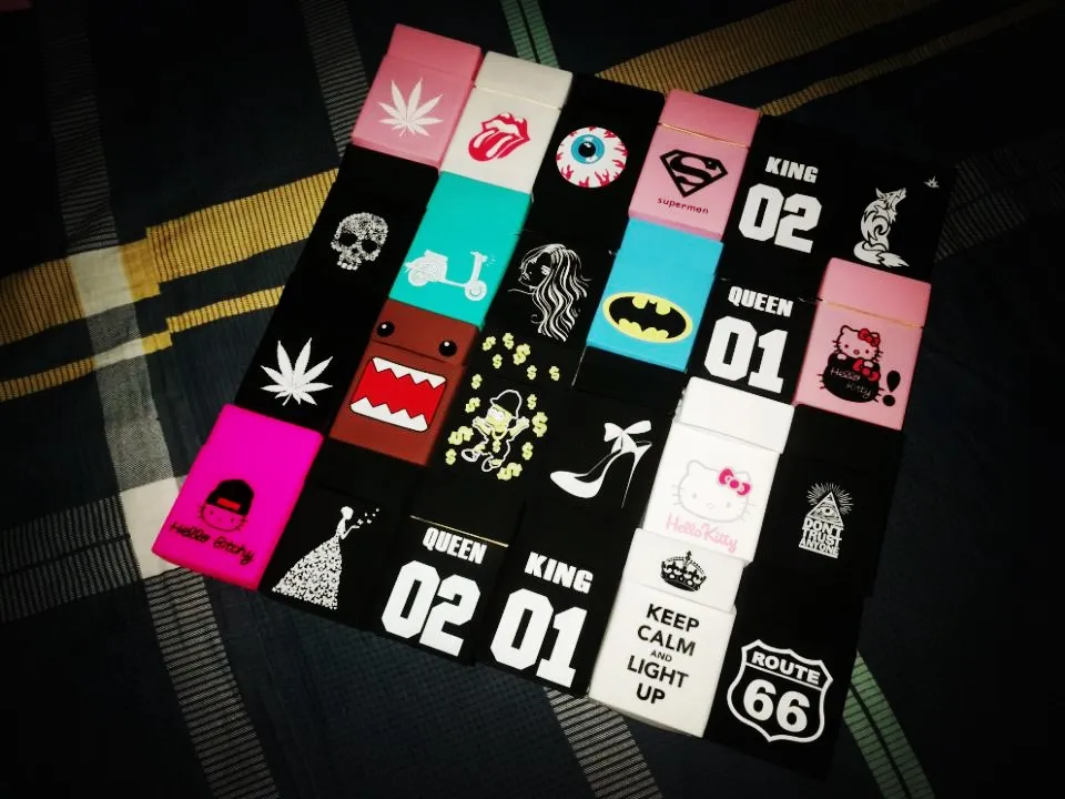 

City Lady Fashion Soft Rubber Cigarette Box Cover Smoking Women and Men Holds 20 Cigarettes Cartoon Cigarette Case Sleeve