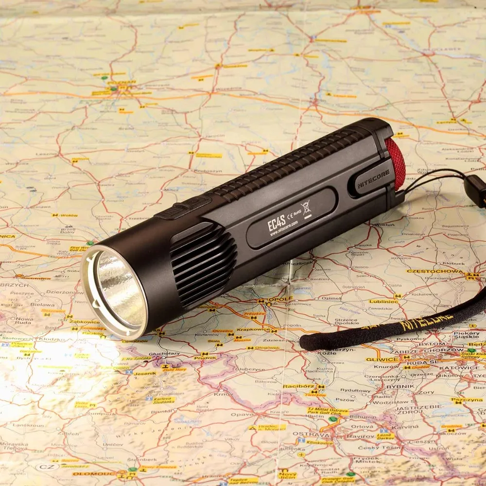 Лидер продаж NITECORE EC4S с 2 перезаряжаемыми батареями 18650 2150LM 8 режимов XHP 50