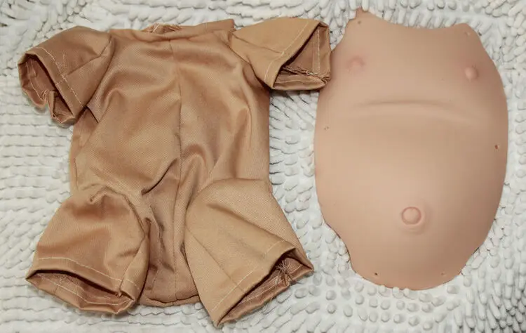 

20-22" Soft Vinyl Belly Reborn Baby Doll Kit Plate Cloth Body Birtthday Gift Baby Boy Clothing New Born Baby Girl Cloth Newborn