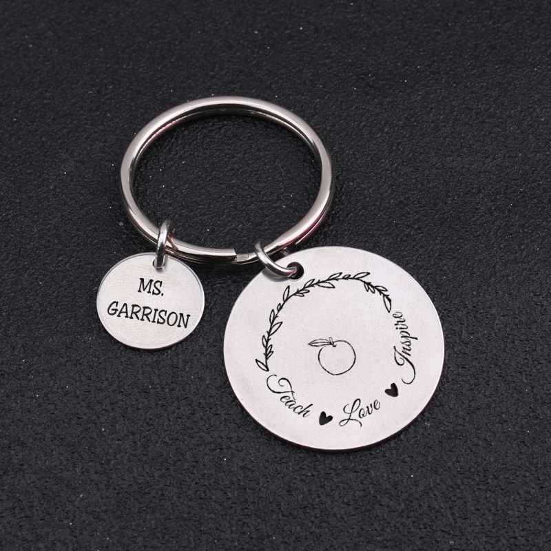 

Cutsomized Name Keychain Jewelry Present For Teachers Personality Key Chain Teacher`s Day Gift Keepsake Bag Charm Trinket Keytag