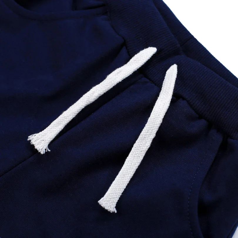 8881335736_2044623431