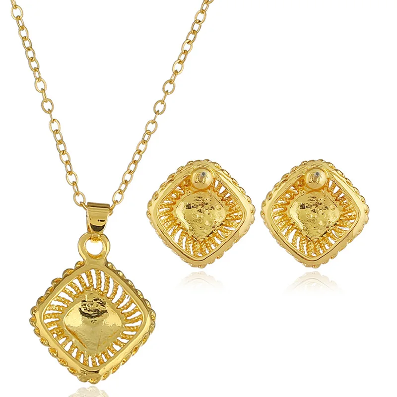 8953630798_1079086986