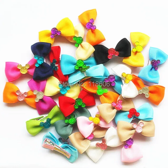 Minnie or Mickey Mouse head hair accessory.jpg