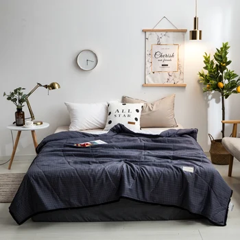 

Lightweigh Microfiber Ultra Soft Summer Quilt Multi Color Pineapple printed Quilted Blanket Comforter Fabric Spring Quilts