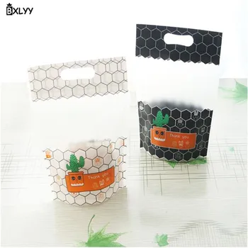 

BXLYY 2019 New Year Gift Bag Cactus Black and White Plaid Snowflake Zipper Bag Nougat Plastic Bag Baby Shower Wedding Gift .7z