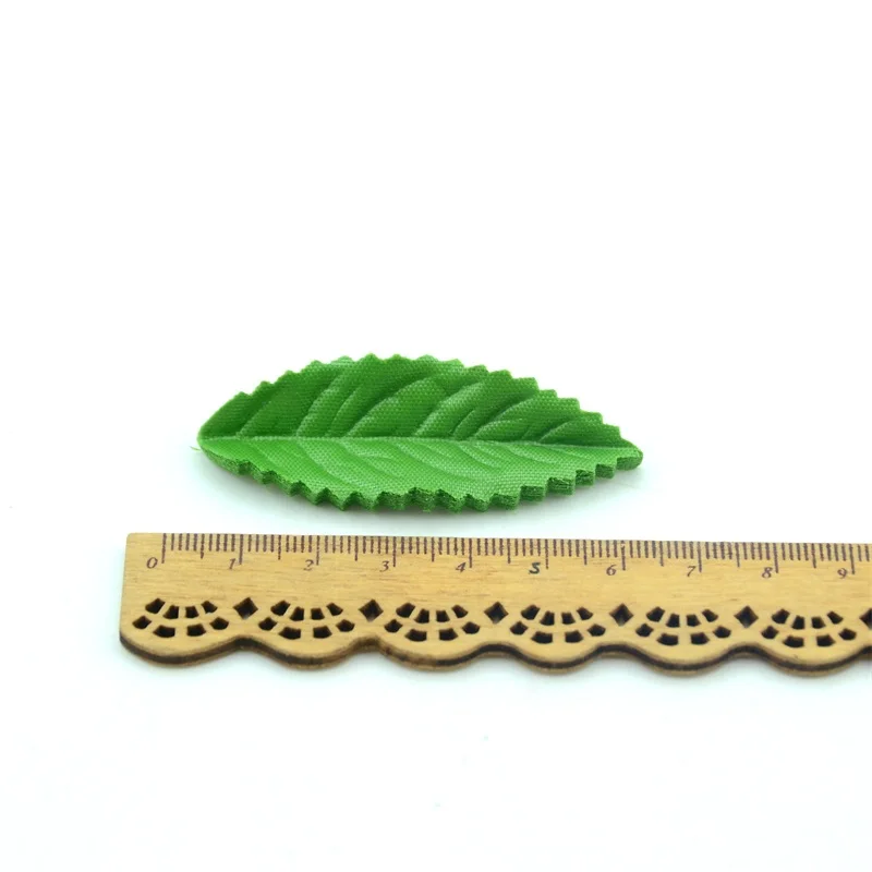 200pcs Green Christmas Leaves Artificial Flower For Wedding Decoration Garland Rose Leaf Foliage Decorative Craft Fake Flowers 200pcs Green Christmas Leaves Artificial Flower For Wedding Decoration Garland Rose Leaf Foliage Decorative Craft Fake Flowers