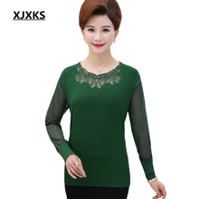 XJXKS Новинка года мать среднего возраста Футболка Весна Лето ажурные трикотажные футболки свободные лед шелк сплошной цвет для женщин Топ