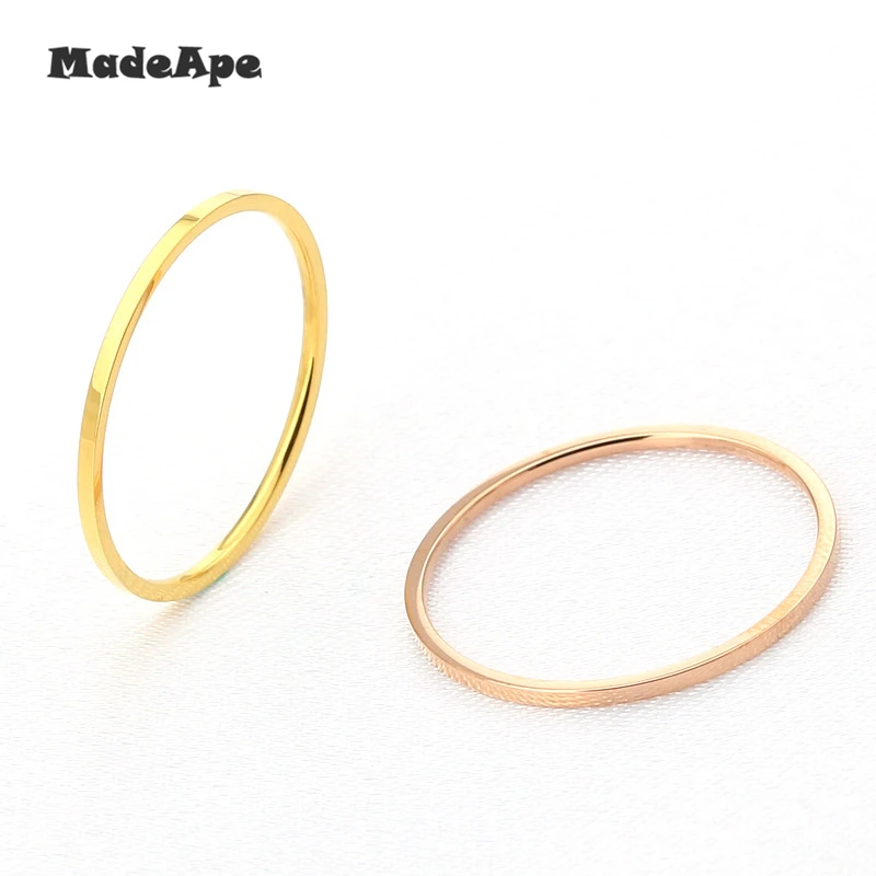 

MadApe 1mm Titanium Stainless Steel Silver Rose Gold Color Anti-allergy Smooth Couple Wedding Ring Woman Man Fashion Jewelry