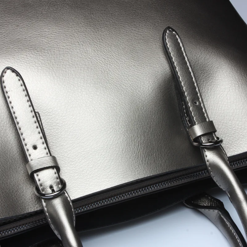 Women's new European and American fashion leather commuter bag Leather large-capacity cross-section leather men's shoulder bag