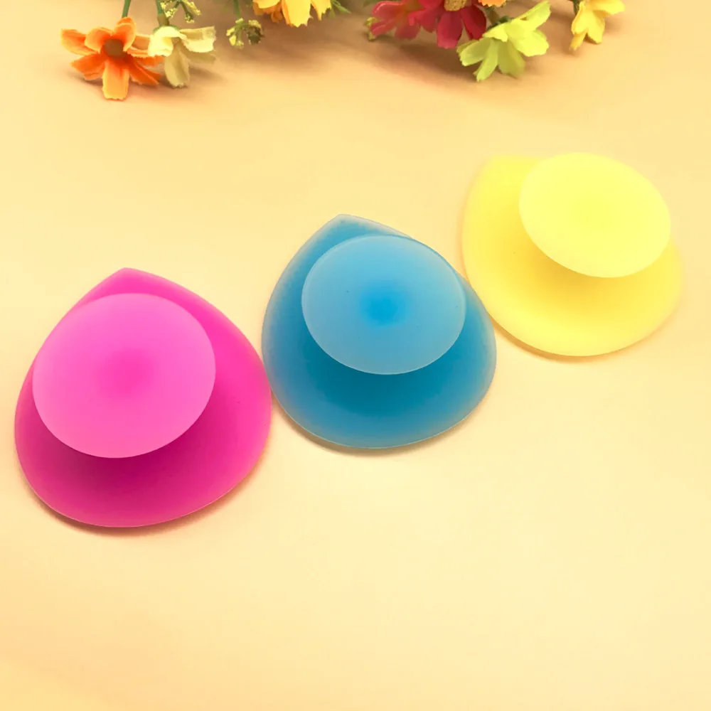 

Top Sale 1 PC Silicone Heart Shaped Face Washing Brush Facial Cleaning Pad Exfoliating SPA Skin Scrub Random Color