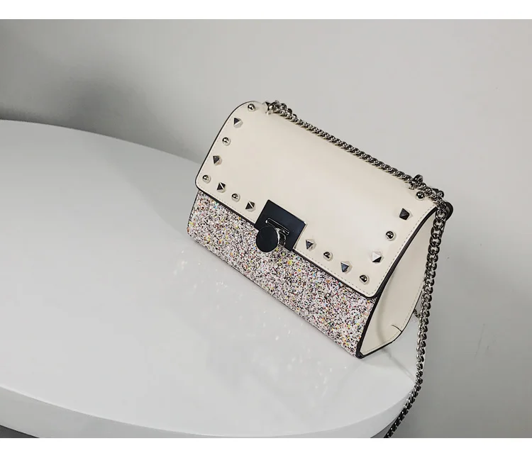 Pour Patchwork Sacs Rivets Bandoulière Brillant Pu Épaule 2019 À Mode Femmes Lady Chaînes De Partie Postier vert marron Main Beige Cuir noir Sac dtnfZf8q