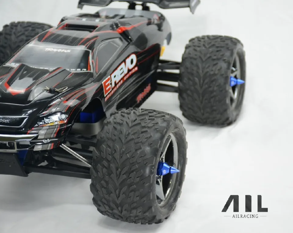 traxxas summit rc car