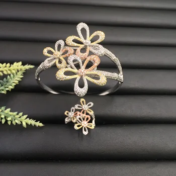 

Lanyika Fashion Jewelry Hollow Blooming Five Disc Flower Micro Plated Party Romantic Bangle With Ring Banquet Daily Best Gift