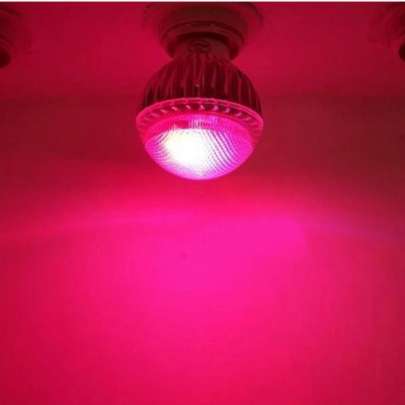 СВЕТОДИОДНЫЙ цветной светильник Vintagelll RGB с пультом дистанционного управления
