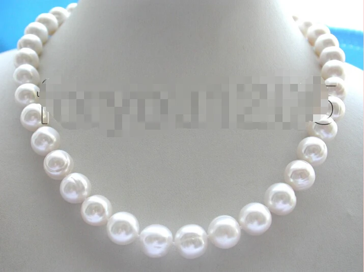 

>>> >>17" Natural 12mm White Round Pearl Necklace 14k!