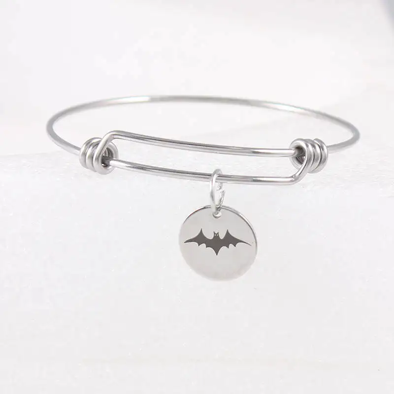 

Bat 1.6mm Adjustable Wire Expandable Silver Bangle Stainless Steel Happy Halloween Charm Bracelets For Women Gift